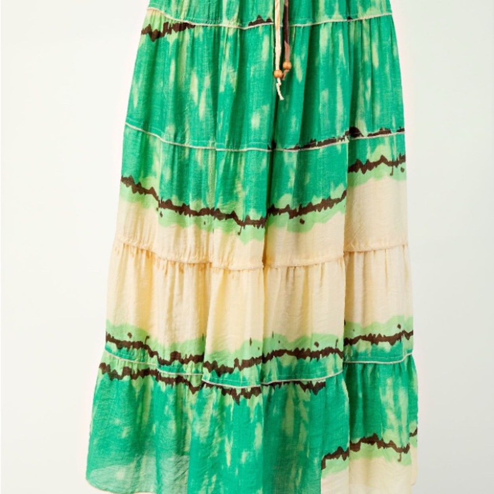 Green and Cream Tie-Dye Maxi skirt - Picture 4 of 4